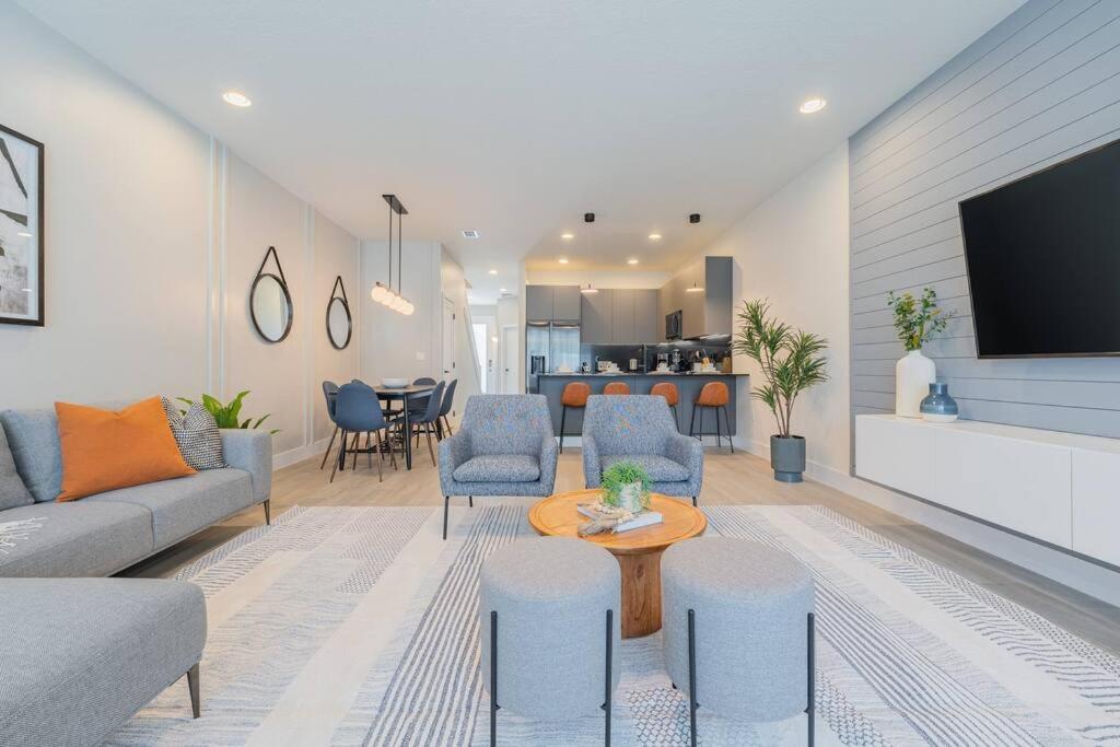 **Brand New** Luxurious Decor Townhouse With Private Pool Hit17145 Villa Orlando Dış mekan fotoğraf
